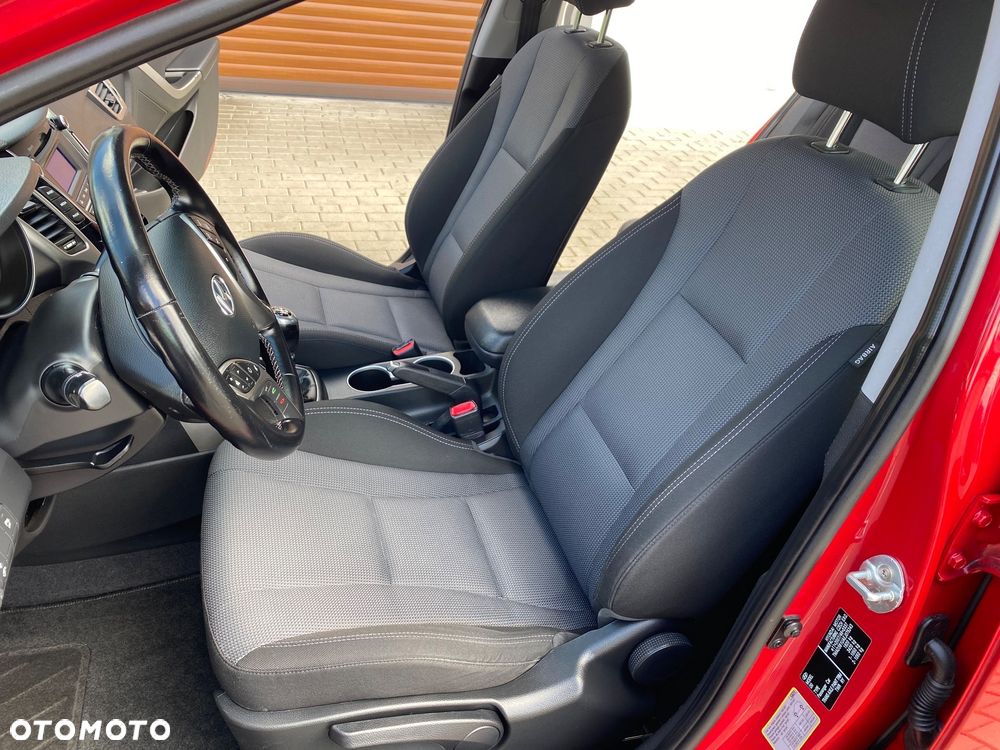 Hyundai i30 1.6 CRDi Comfort - 33