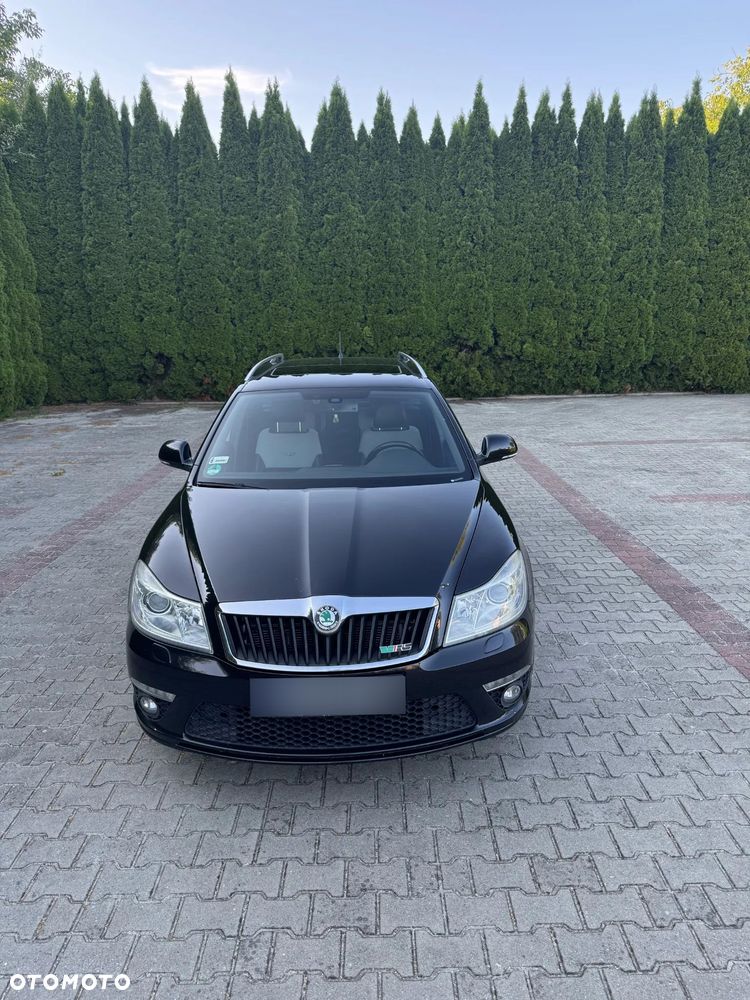 Skoda Octavia 2.0 TDI DPF RS - 3