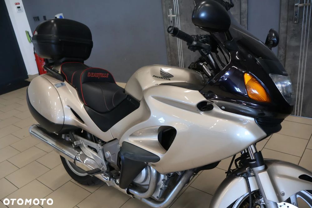 Honda Deauville - 13