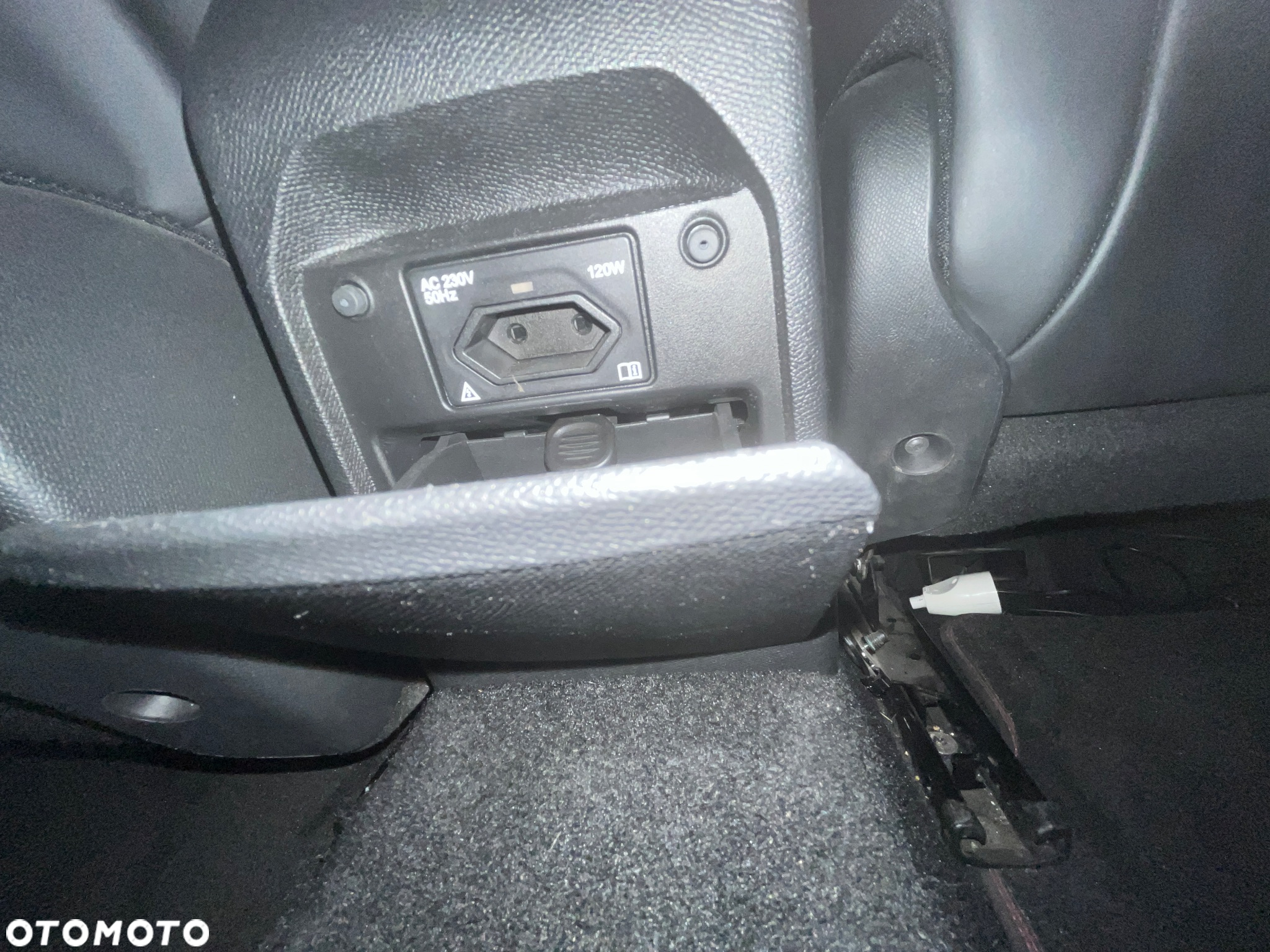 Peugeot 308 SW BlueHDi 180 EAT6 GT - 18