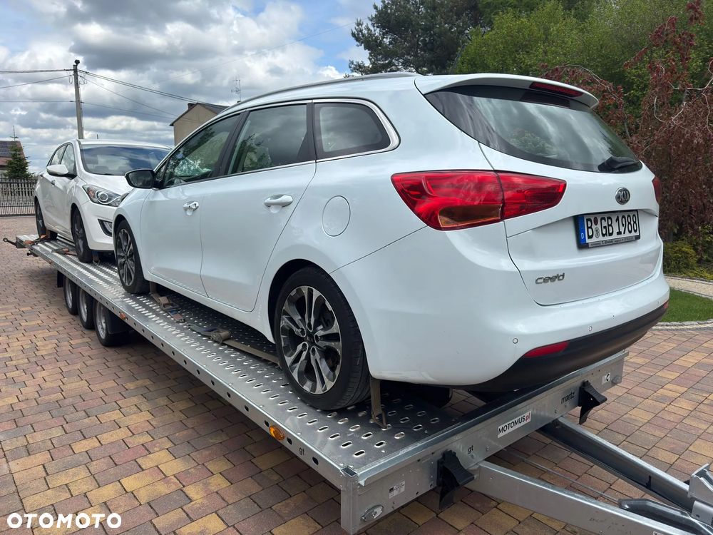 Kia Ceed - 30