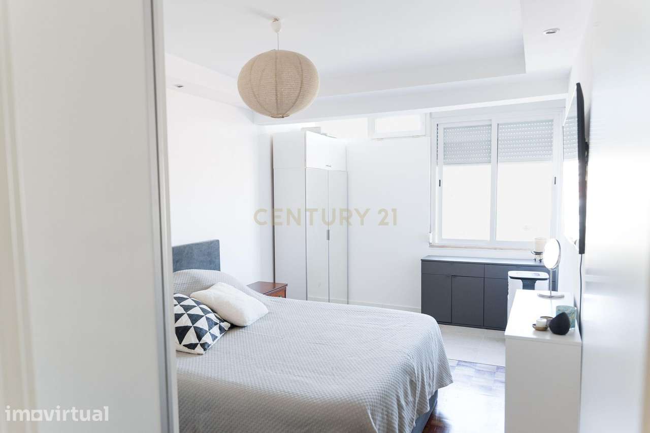 T1 Remodelado Parede, Cascais | O próximo capítulo ou um excelente inv - Grande imagem: 3/15