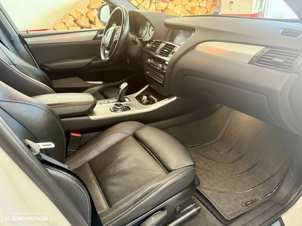 BMW X4 30 d xDrive Pack M - 13