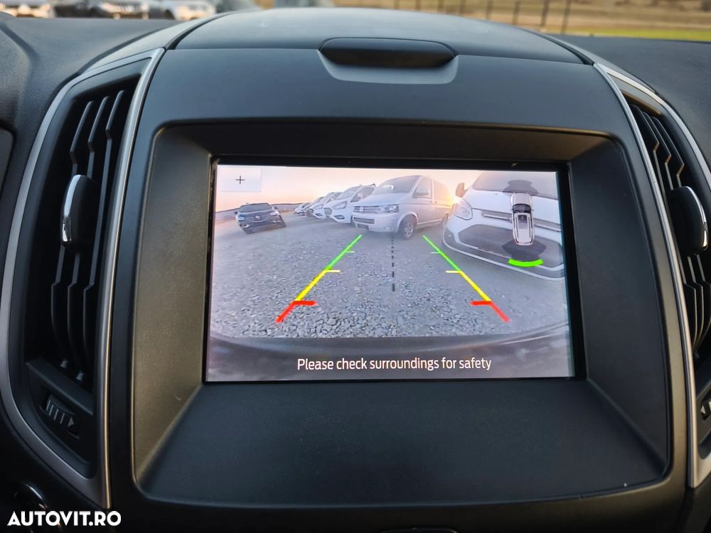 Ford S-Max 2.0 TDCi Titanium - 23