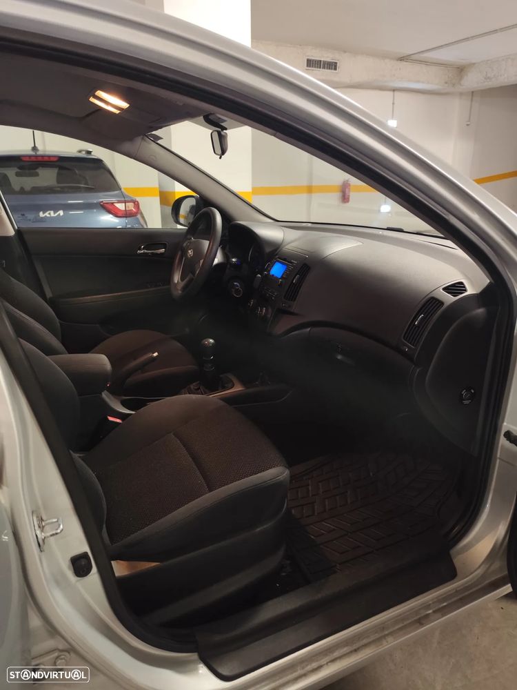 Hyundai i30 CW 1.4 CVVT Blue Comfort - 15