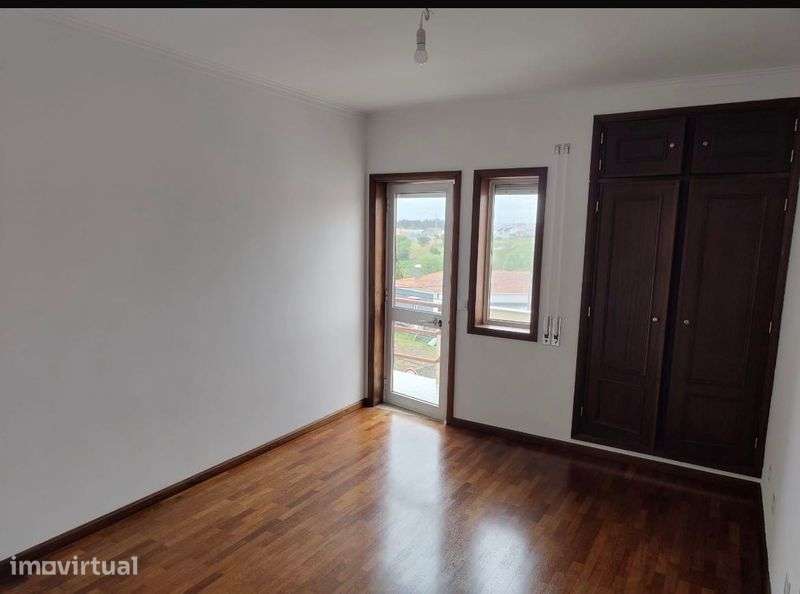Apartamento t3 em esgueira aveiro - Grande imagem: 2/10