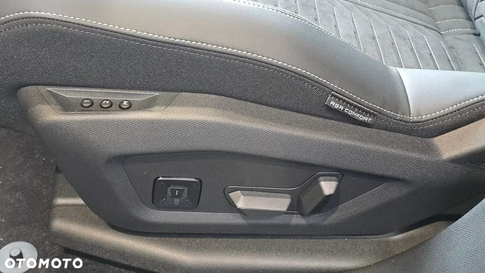 Peugeot 3008 1.2 PureTech mHEV GT E-DCS6 - 21