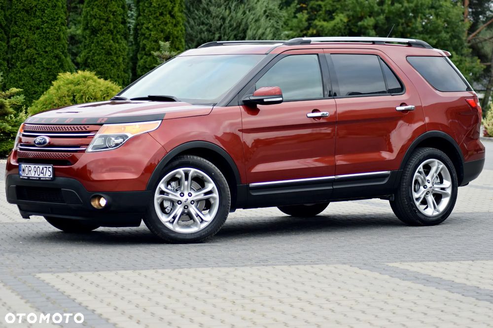 Ford Explorer - 19