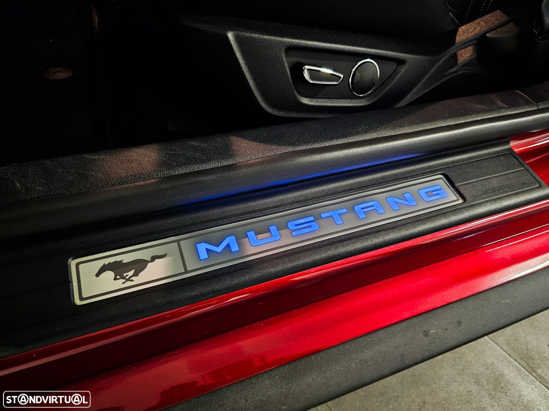 Ford Mustang 2.3i EcoBoost Aut. - 31