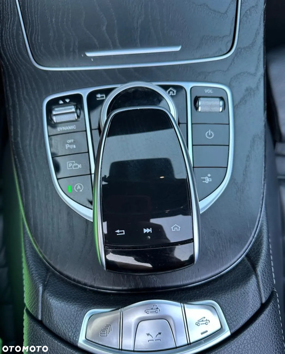 Mercedes-Benz Klasa E 220 d Cabrio 9G-TRONIC AMG Line - 21