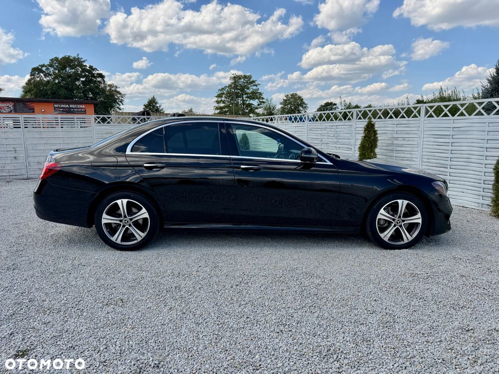 Mercedes-Benz Klasa E 300 9G-TRONIC AMG Line - 31