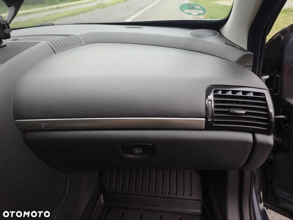 Peugeot 407 - 15