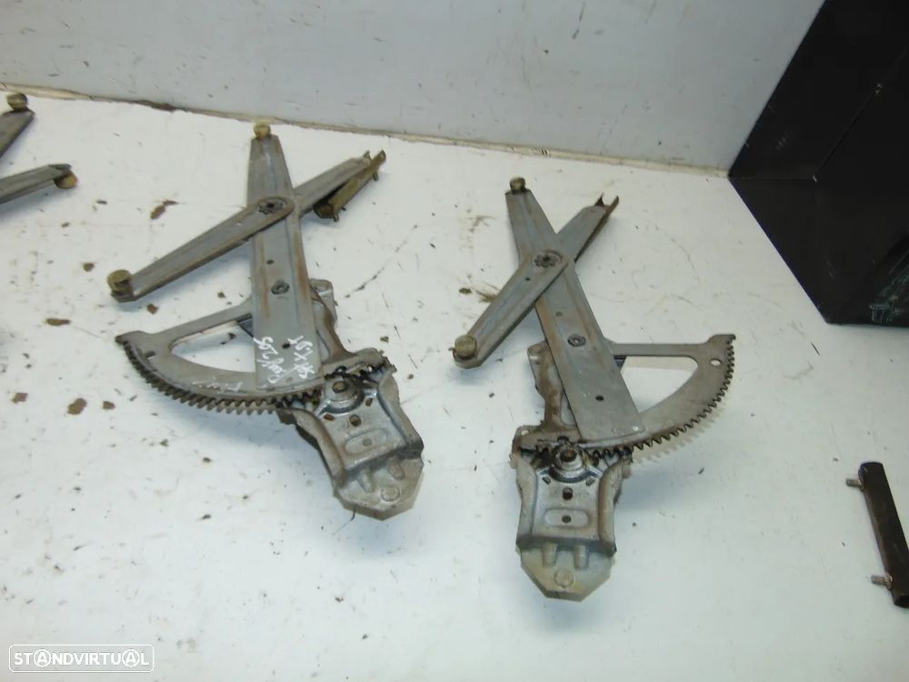 Peugeot 205 elevadores - 5