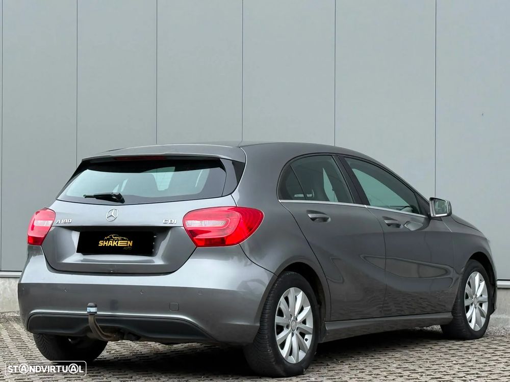 Mercedes-Benz A 180 CDI (BlueEFFICIENCY) - 3