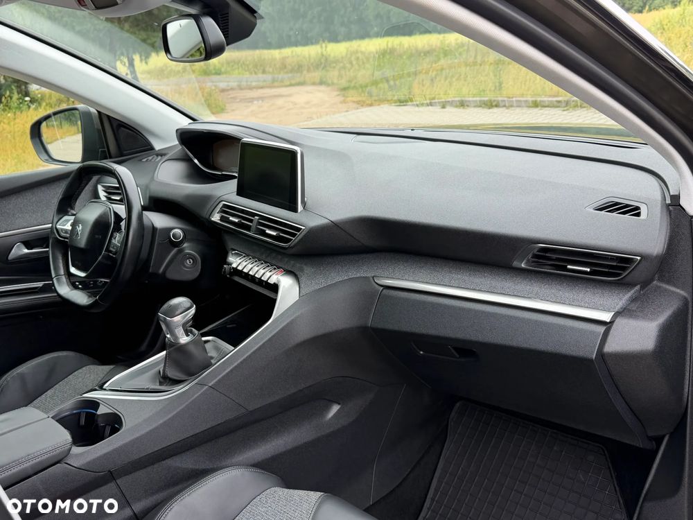 Peugeot 5008 BlueHDI 130 Allure Business-Paket - 16