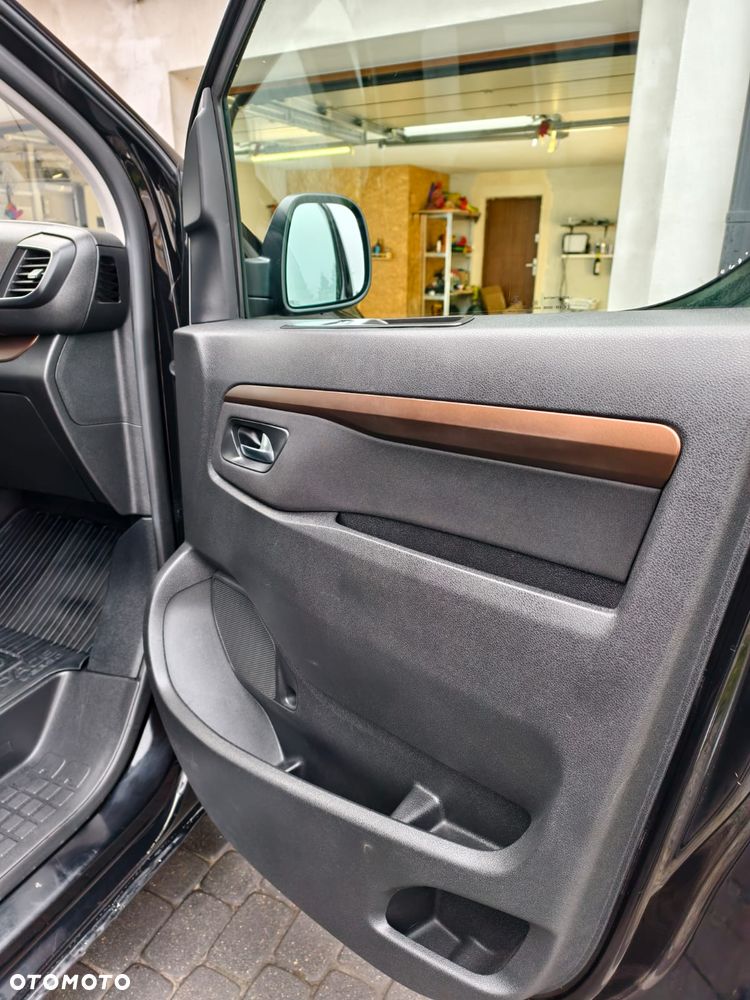 Toyota Proace Verso - 20