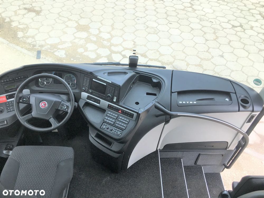 Setra 517 HD silnik po naprawie 100.000 km - 17