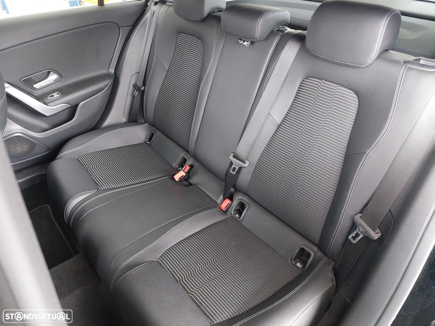 Mercedes-Benz A 180 d Style - 11