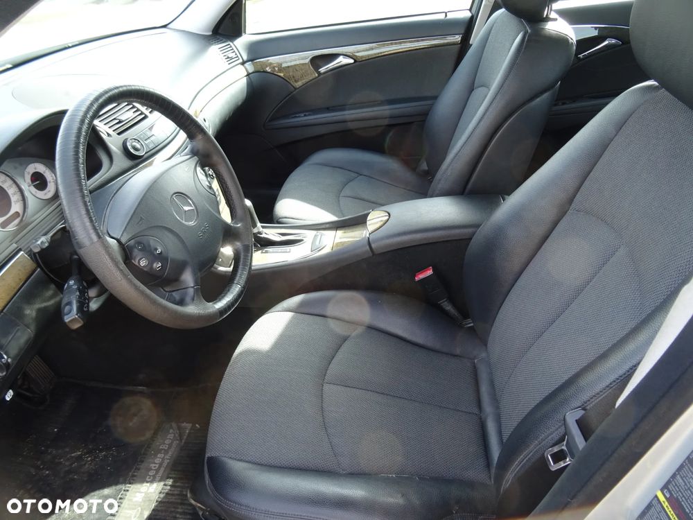 Mercedes E W211 (lakier C775) maska zderzak błotnik zderzak konsola klapa lampy części - 15