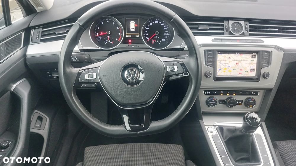 Volkswagen Passat 1.4 TSI BMT ACT Trendline - 6