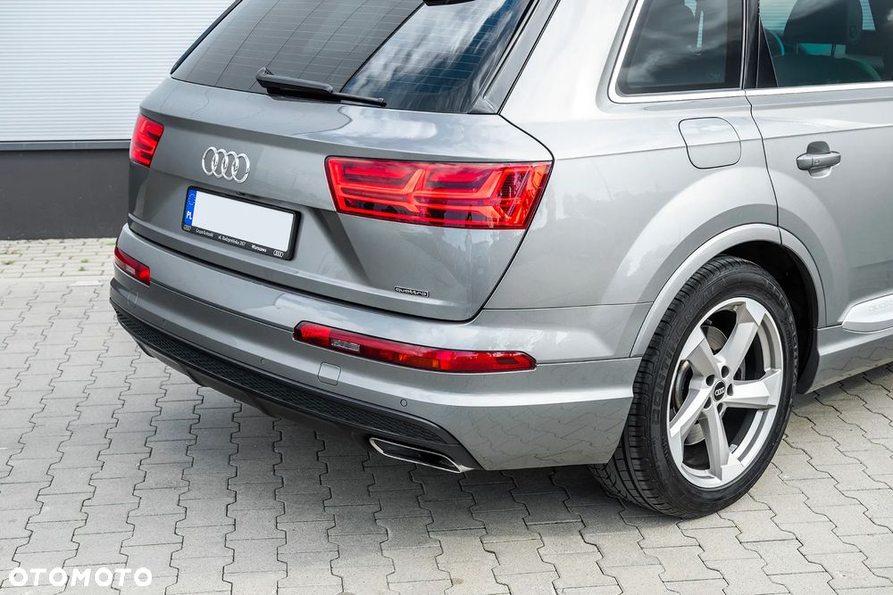Audi Q7 - 11