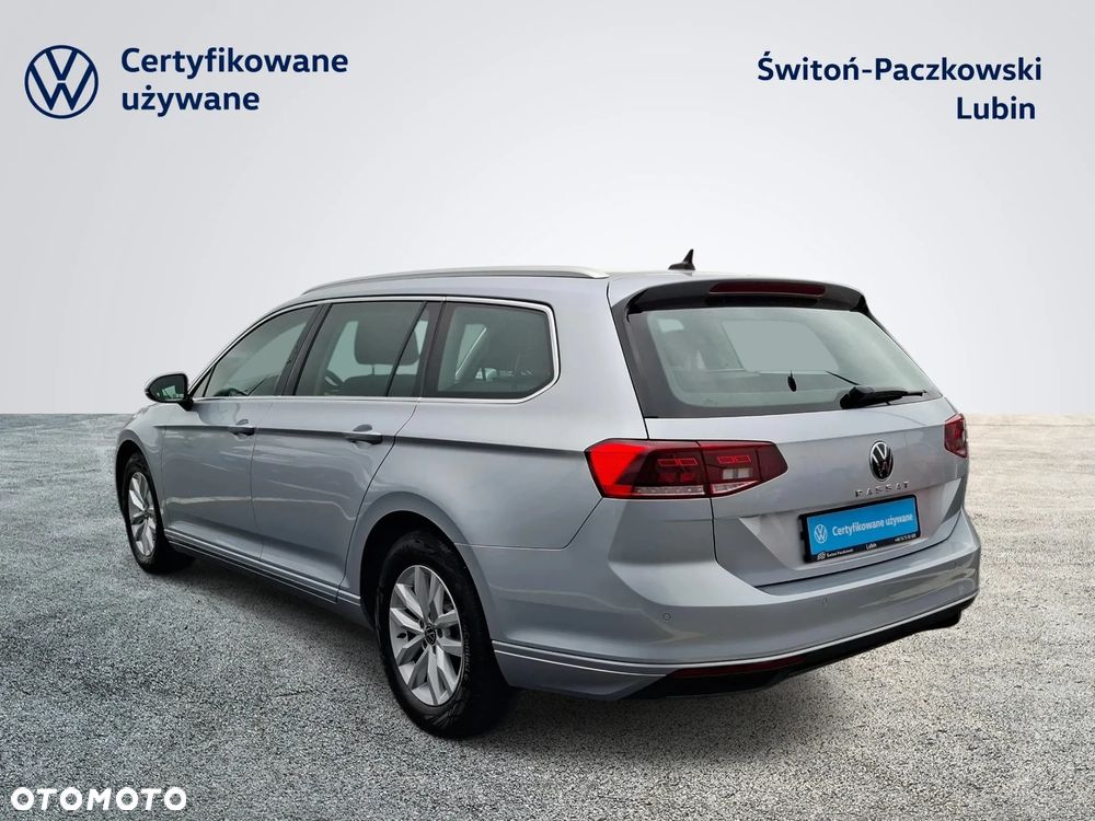 Volkswagen Passat Variant 2.0 TDI SCR DSG Business - 3
