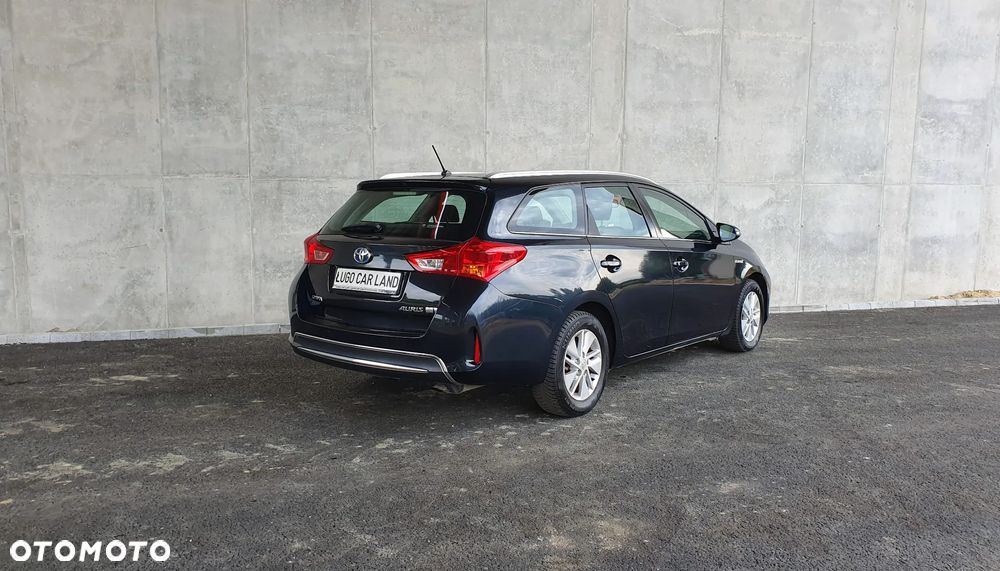 Toyota Auris - 3