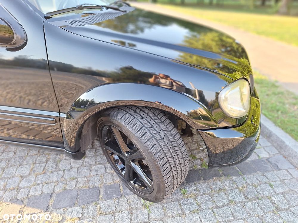 Mercedes-Benz ML - 36