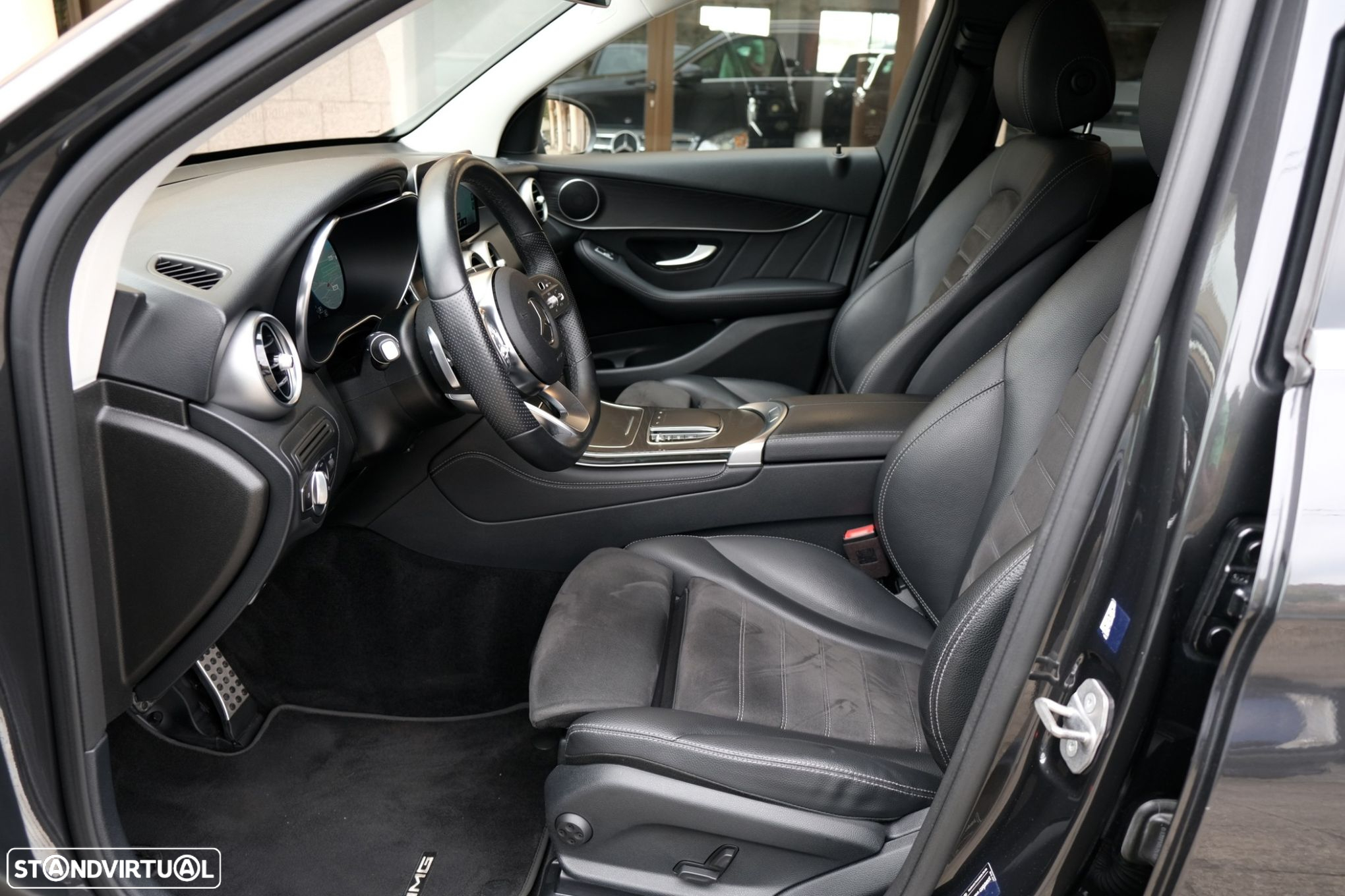 Mercedes-Benz GLC 300 e 4Matic - 12