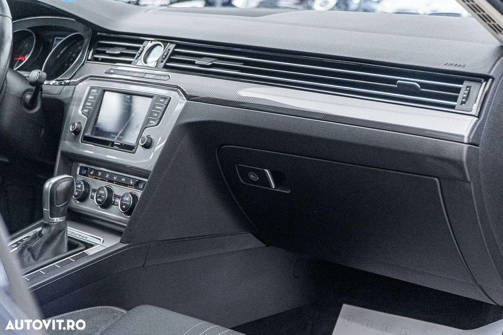 Volkswagen Passat Alltrack 2.0 TDI SCR 4Motion DSG (BMT) - 37