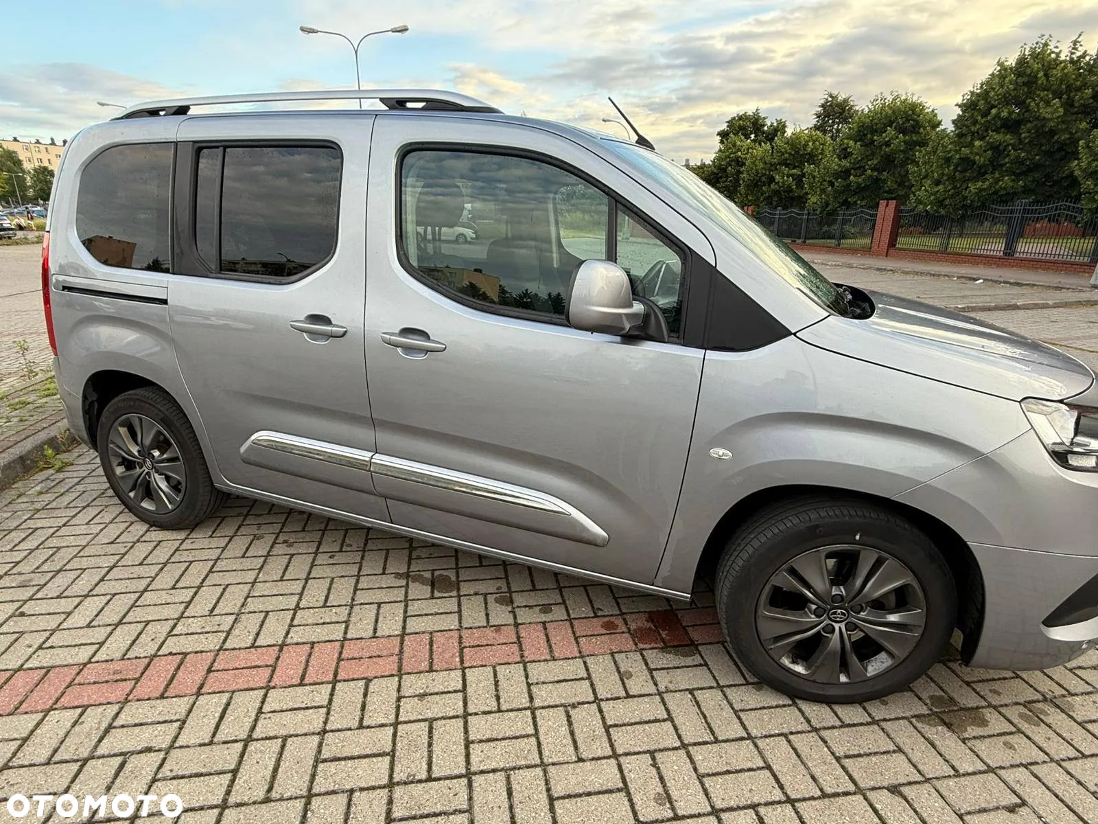 Toyota Proace City Verso 1.5 D-4D Business - 8