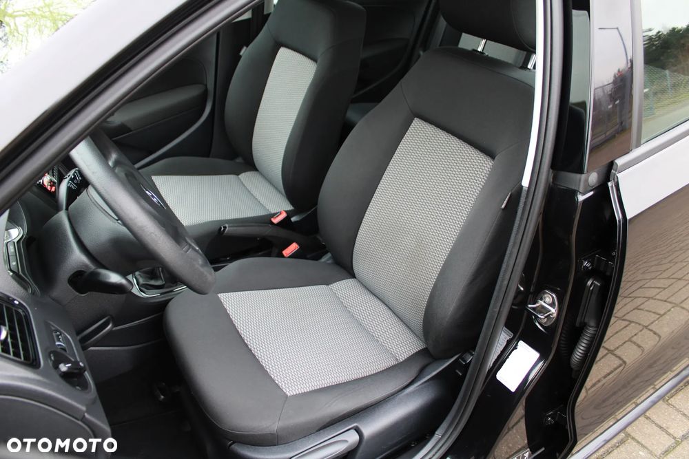 Volkswagen Polo 1.4 Comfortline - 25