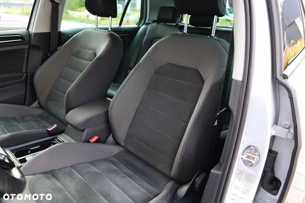 Volkswagen Golf 1.4 TSI BlueMotion Technology Highline - 28