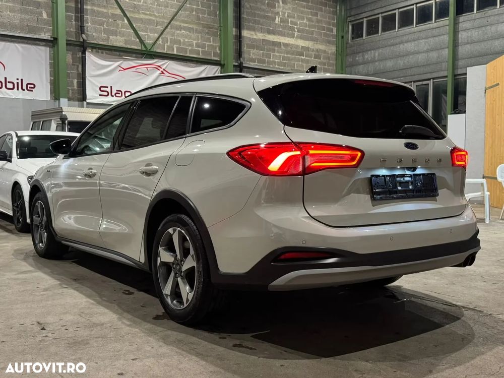 Ford Focus - 3