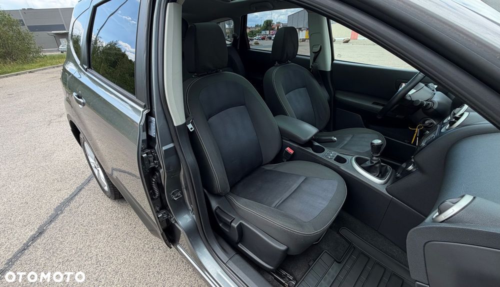 Nissan Qashqai+2 2.0 360 - 19