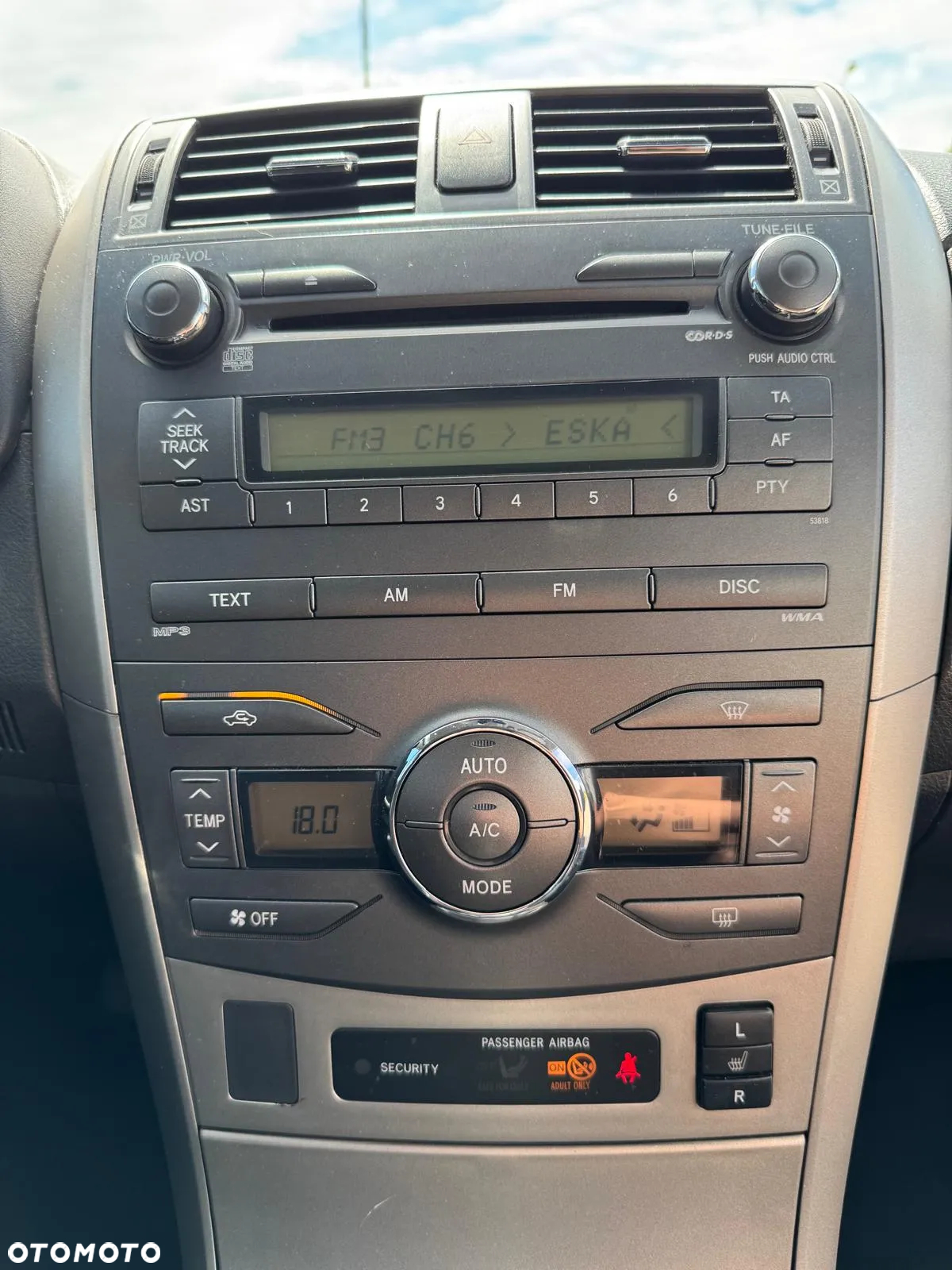 Toyota Corolla - 17