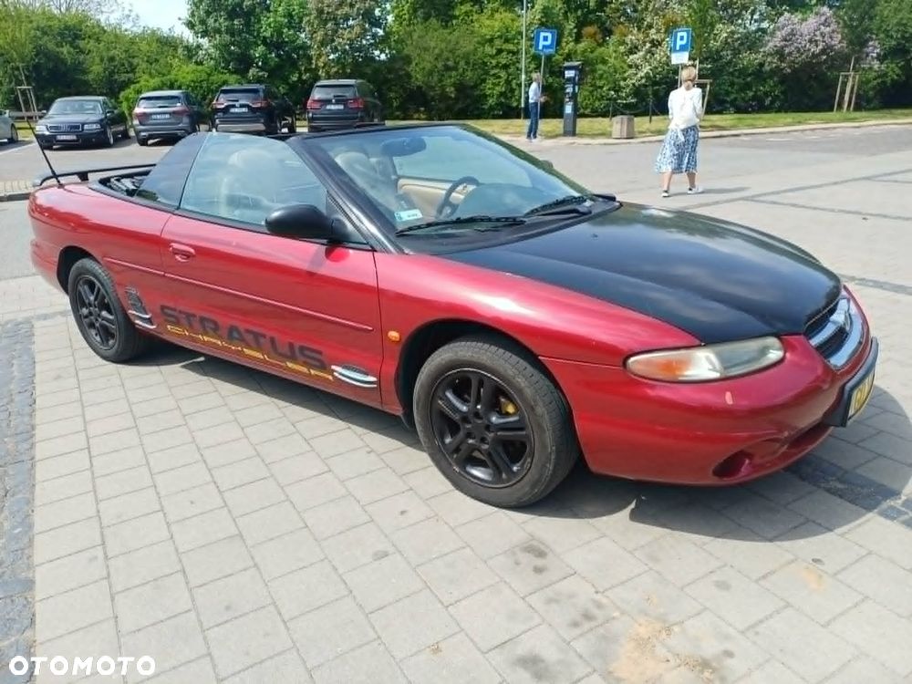 Chrysler Stratus - 3
