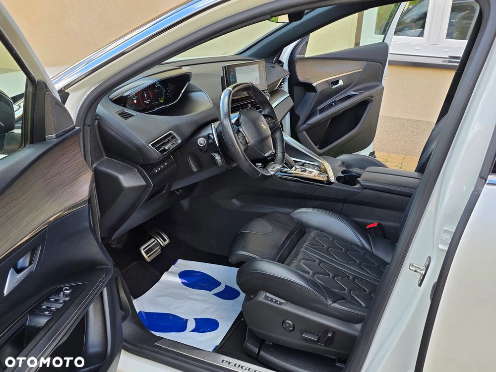Peugeot 3008 1.6 PureTech Hybrid4 PHEV GT S&S EAT8 - 23