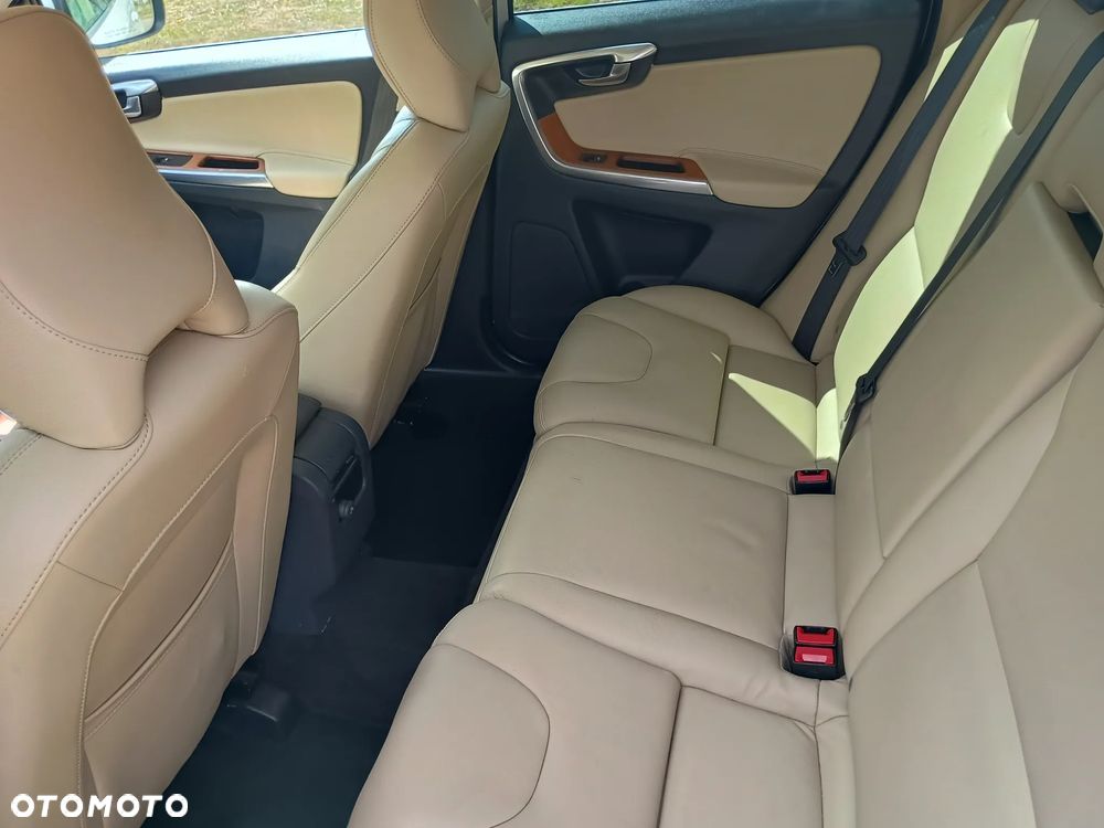 Volvo XC 60 T5 Geartronic Linje Inscription - 28