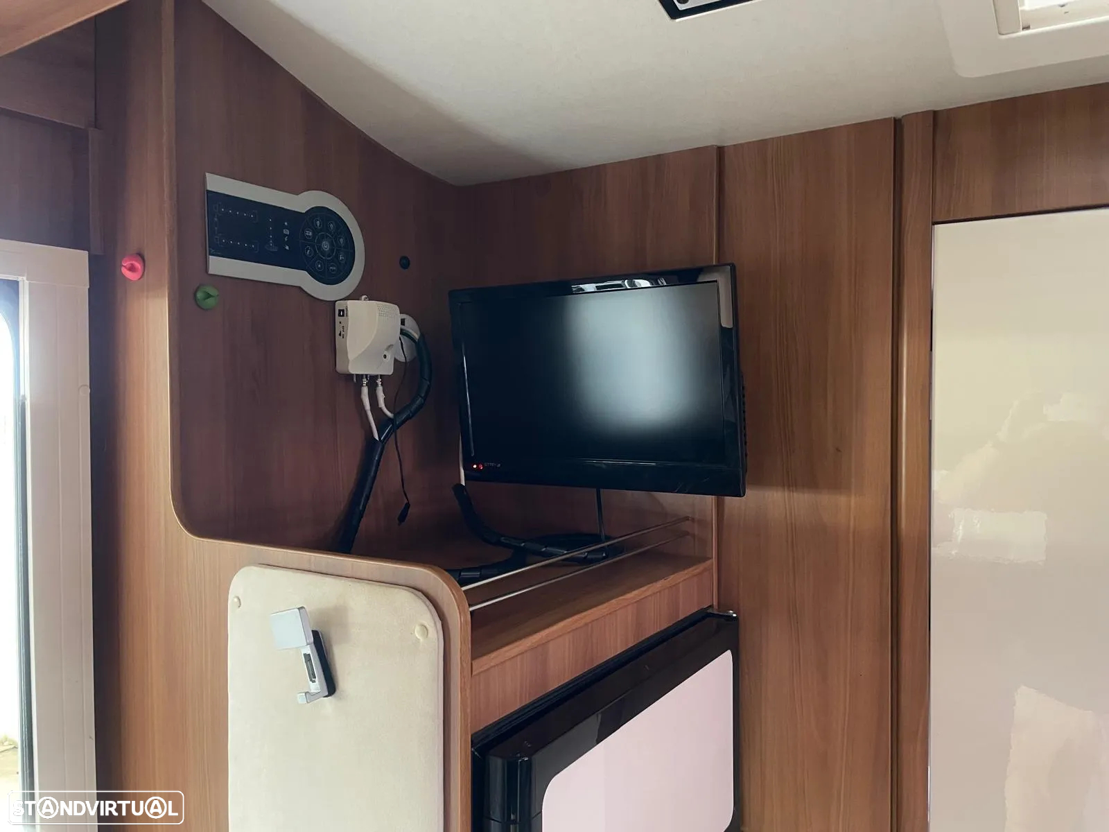 Rimor Katamarano 109 P Plus - Autocaravana c/Cama Central - 18