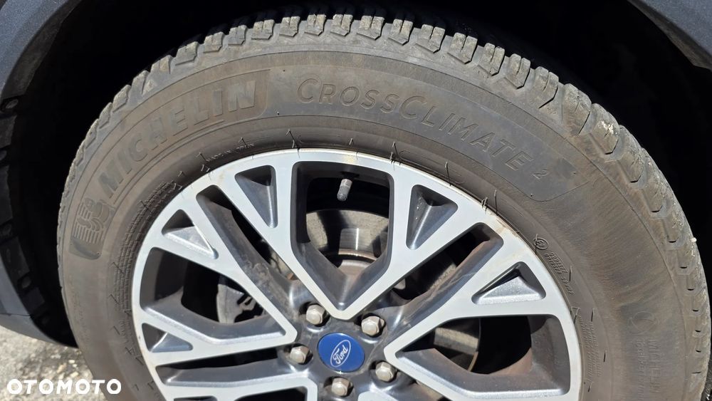 Ford Kuga 1.5 EcoBoost FWD Titanium - 11