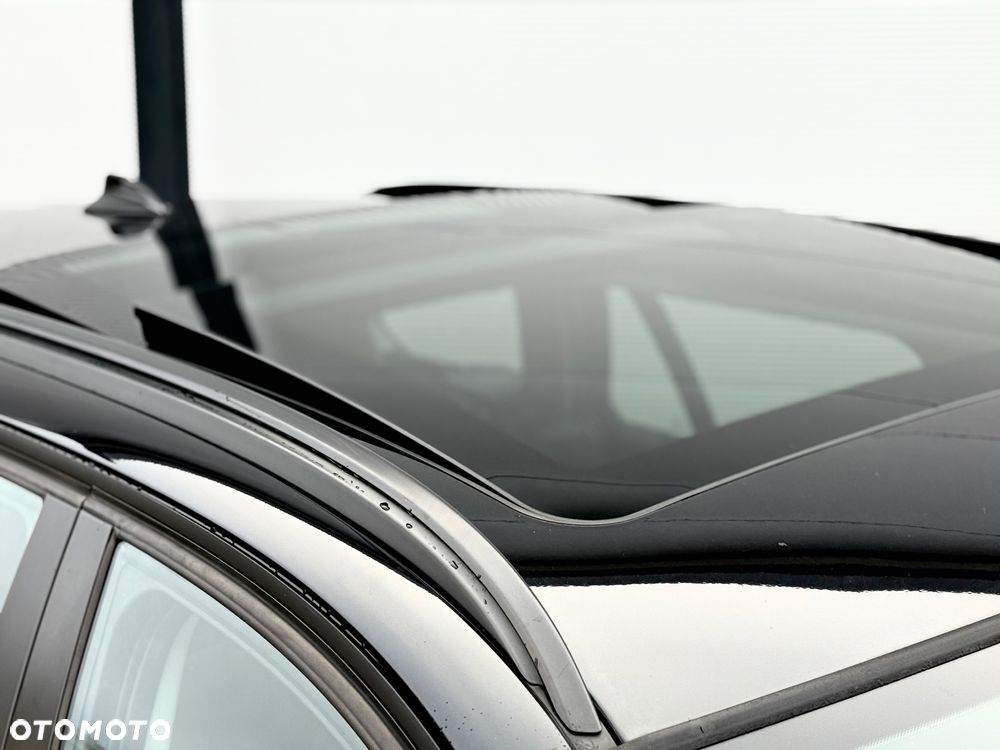 BMW Seria 3 318i - 7