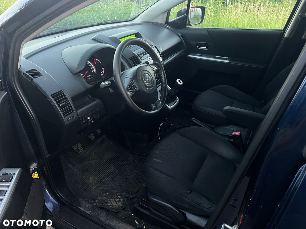 Mazda 5 - 5