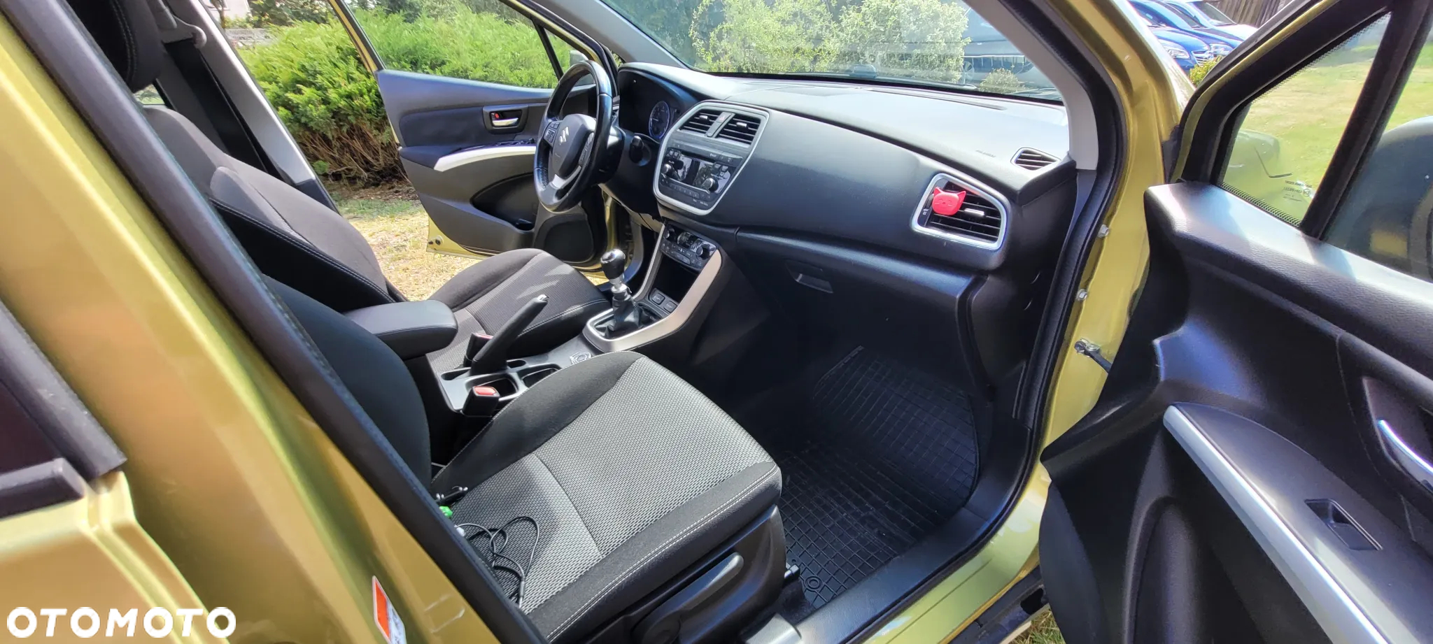 Suzuki SX4 S-Cross 1.6 DDiS 4x4 Comfort - 13