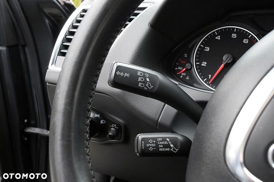 Audi Q5 3.2 FSI Quattro S tronic - 31