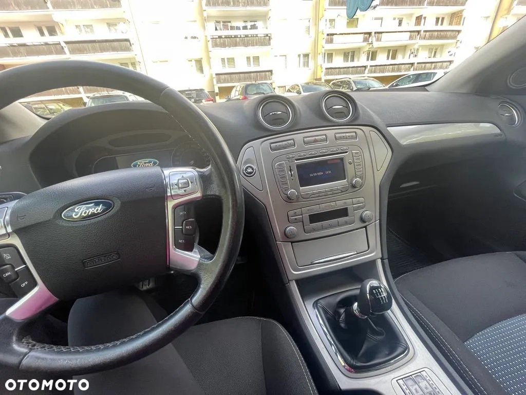 Ford Mondeo - 4