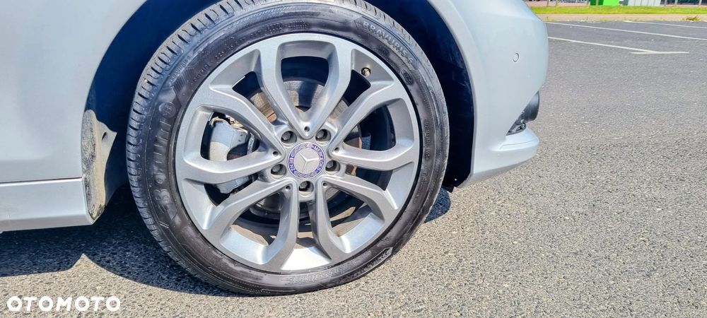 Mercedes-Benz Klasa C 200 CDI DPF BlueEFFICIENCY Special Edition - 18