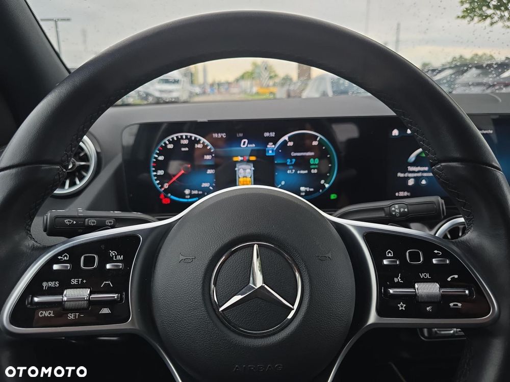 Mercedes-Benz GLA 250e Style - 20