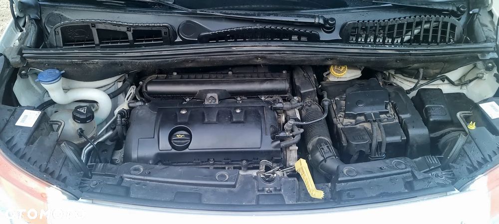 Citroën C3 Picasso VTi 120 EGS6 Exclusive - 14