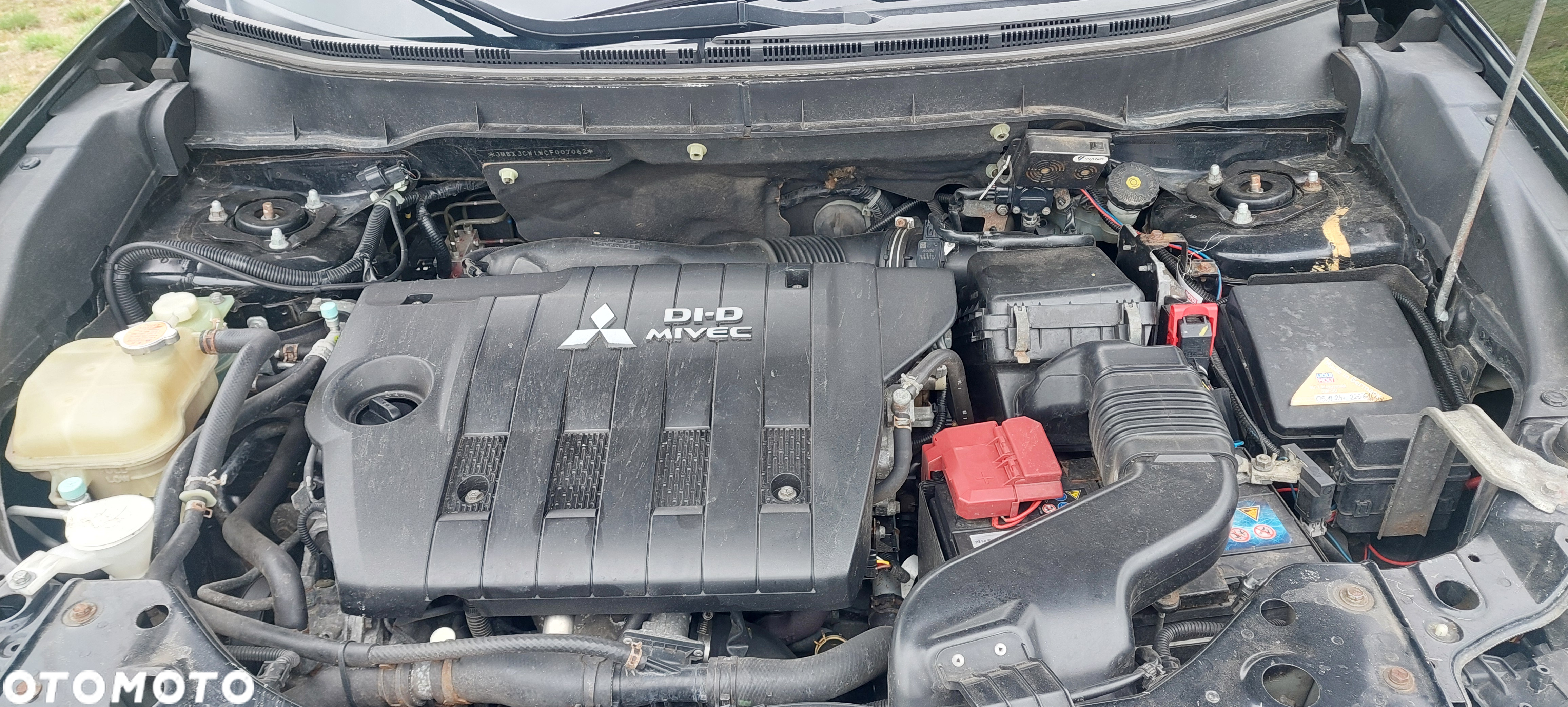 Mitsubishi Outlander 2.2 DI-D 4WD Intense - 13